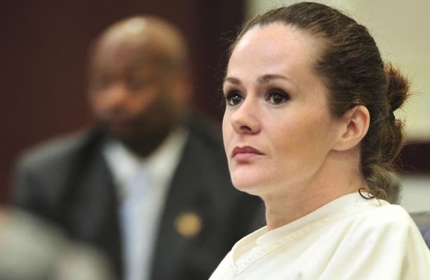 Christa Pike, condamnată la moarte pentru crimă în Tennessee, a fost externată, după eșecul execuției prin injecție letală