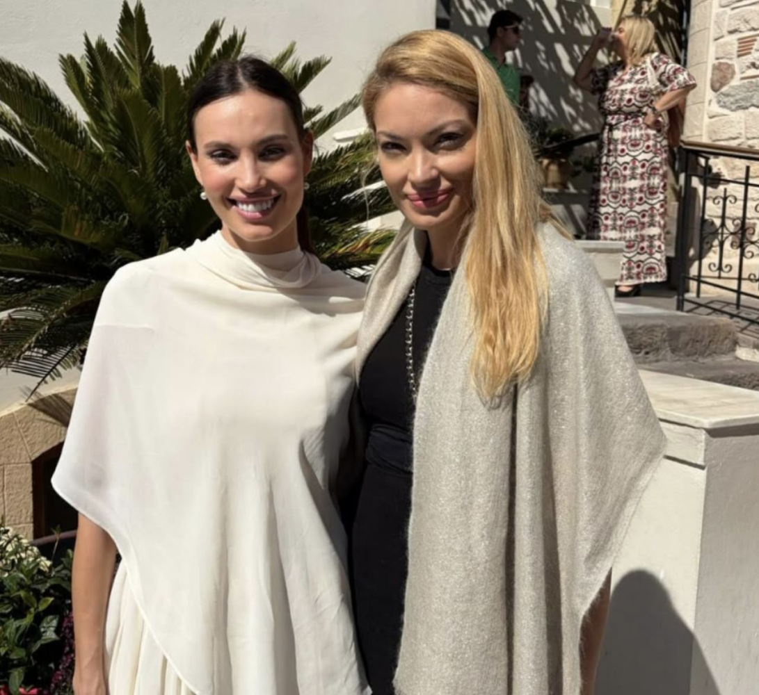 Cine este vedeta din Romania cu care Alina Puscau s-a intalnit in Grecia, dupa ce s-a vindecat de cancer Cine este vedeta din Romania cu care Alina Puscau s-a intalnit in Grecia, dupa ce s-a vindecat de cancer