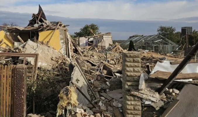 Explozie devastatoare a unui rezervor cu GPL! Un bărbat a fost rănit grav și două case au fost distruse