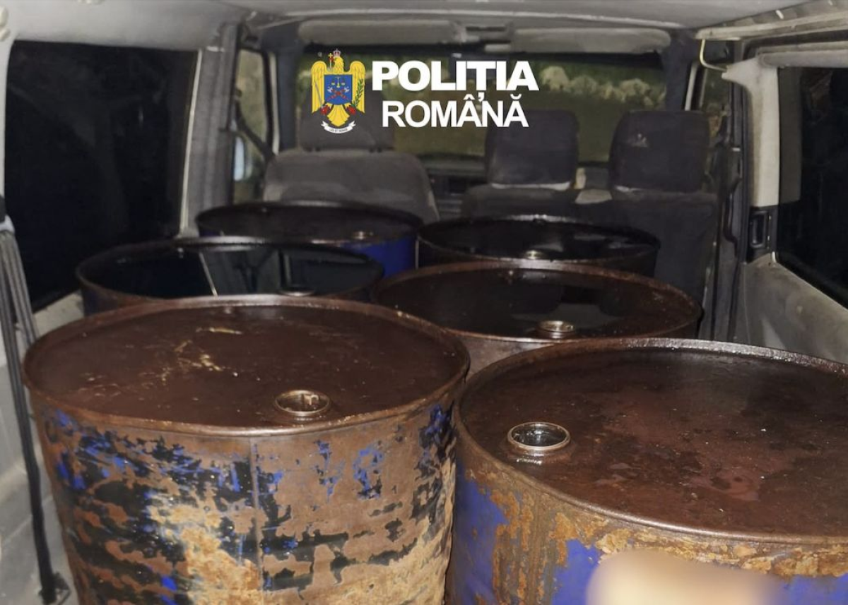 Captura importanta de motorina in Portul Constanta: Dosar penal pentru contrabanda Captura importanta de motorina in Portul Constanta: Dosar penal pentru contrabanda