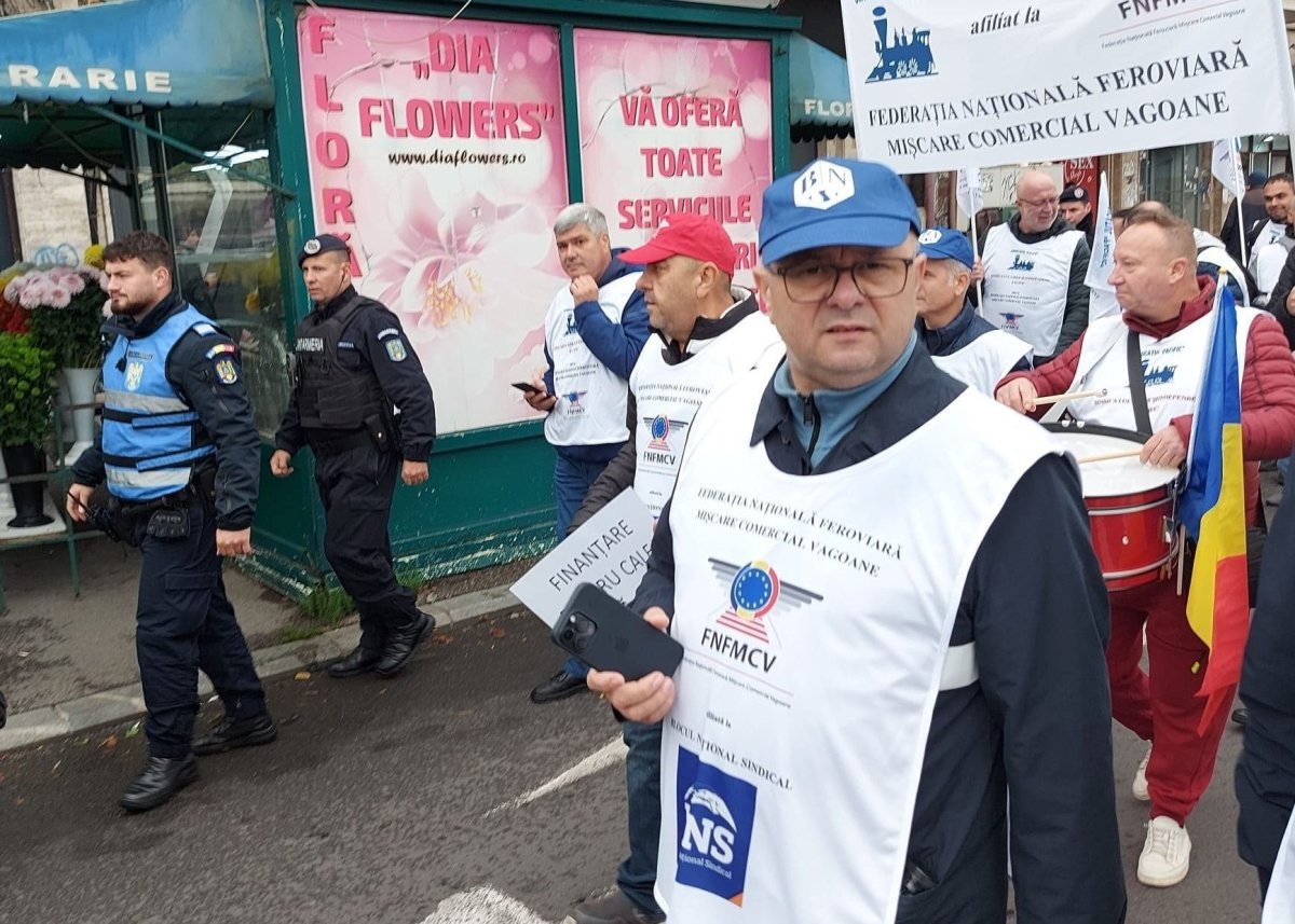 Dezastru pe sine! CFR Marfa in colaps, angajatii lasati fara salarii, iar ANAF scoate la licitatie sediul „Dramex“ din Constanta! Dezastru pe sine! CFR Marfa in colaps, angajatii lasati fara salarii, iar ANAF scoate la licitatie sediul „Dramex“ din Constanta!