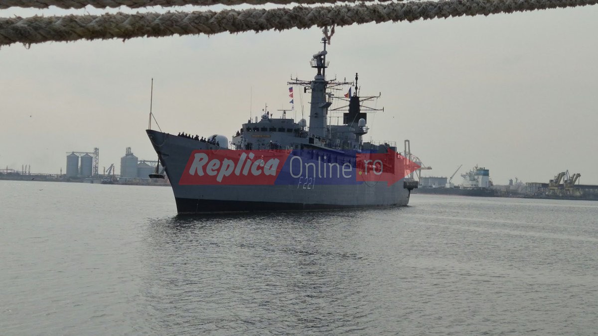 Fregata &bdquo;Regele Ferdinand&rdquo; se intoarce acasa, dupa ce a participat la Nato Sea Guardian. Video