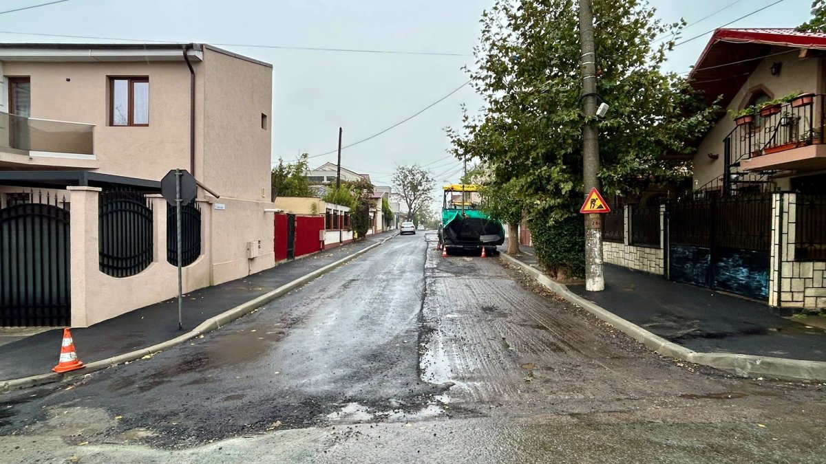 Traficul va fi restrictionat pe strada Vasile Lucaciu pentru asfaltare. Ce rute alternative recomanda autoritatile Traficul va fi restrictionat pe strada Vasile Lucaciu pentru asfaltare. Ce rute alternative recomanda autoritatile