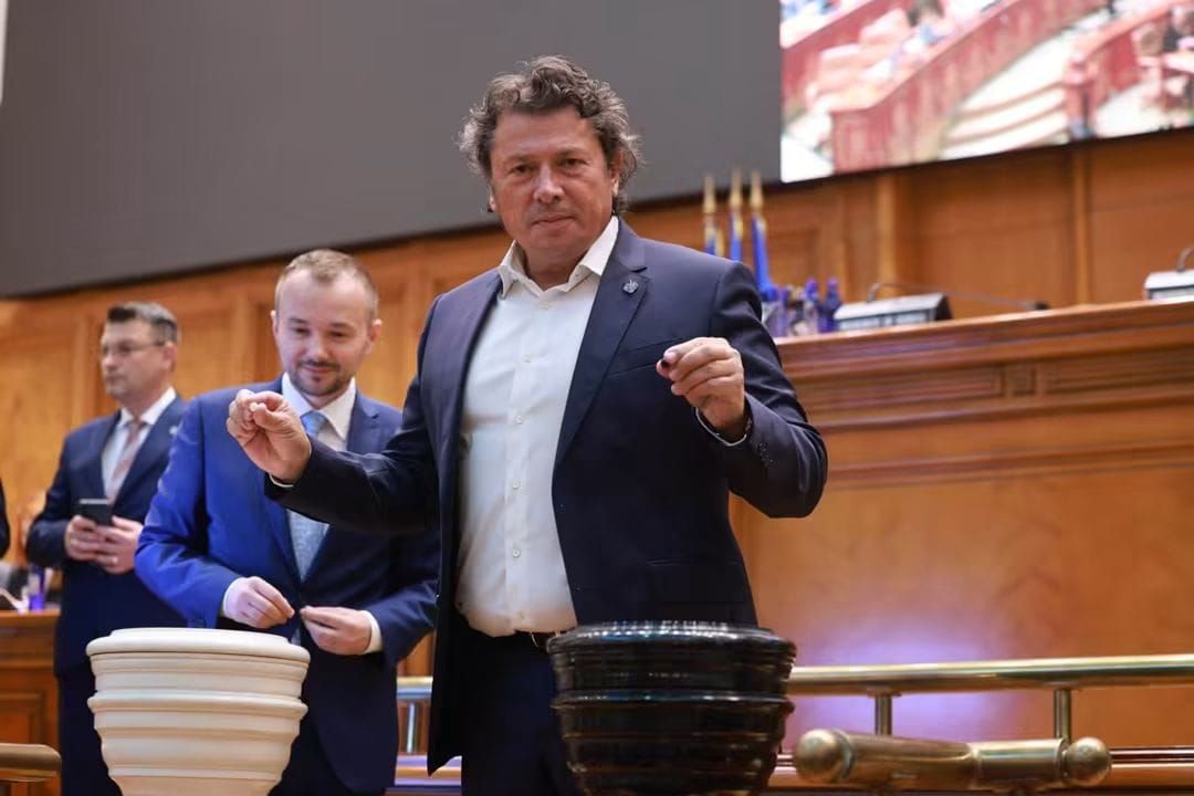 Daniel Georgescu: Am votat pentru un guvern mai prietenos cu romanii, cu societatea si cu mediul de afaceri Daniel Georgescu: Am votat pentru un guvern mai prietenos cu romanii, cu societatea si cu mediul de afaceri