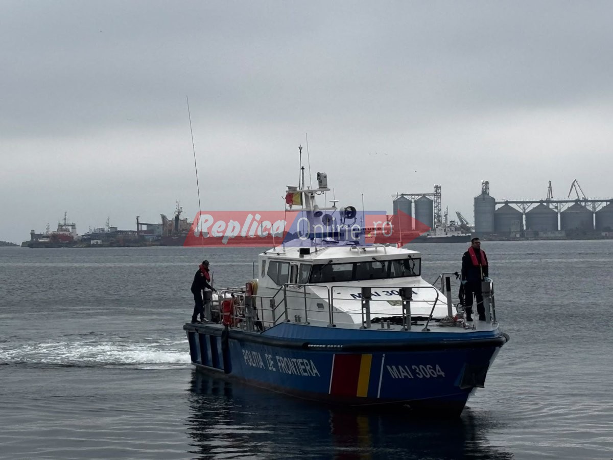 Misiune indeplinita in Marea Neagra. Toti cei 9 marinari de pe nava atacata au fost adusi teferi in Portul Constanta. Video Misiune indeplinita in Marea Neagra. Toti cei 9 marinari de pe nava atacata au fost adusi teferi in Portul Constanta. Video