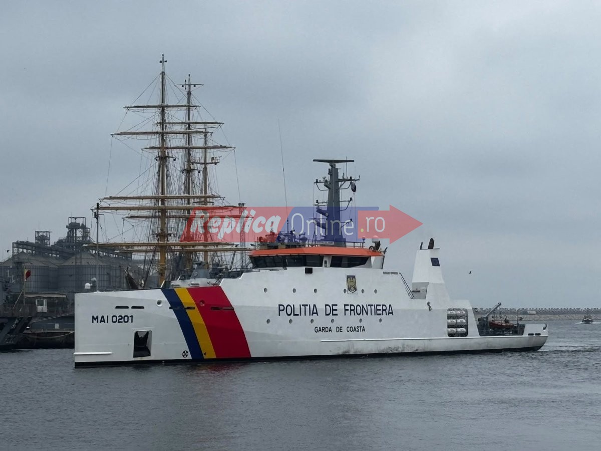Misiune indeplinita in Marea Neagra. Toti cei 9 marinari de pe nava atacata au fost adusi teferi in Portul Constanta. Video Misiune indeplinita in Marea Neagra. Toti cei 9 marinari de pe nava atacata au fost adusi teferi in Portul Constanta. Video
