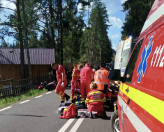 Accident mortal în județul Brașov: Șofer decedat după o coliziune frontală cu un TIR. Circulația este deviată Accident mortal în județul Brașov: Șofer decedat după o coliziune frontală cu un TIR. Circulația este deviată