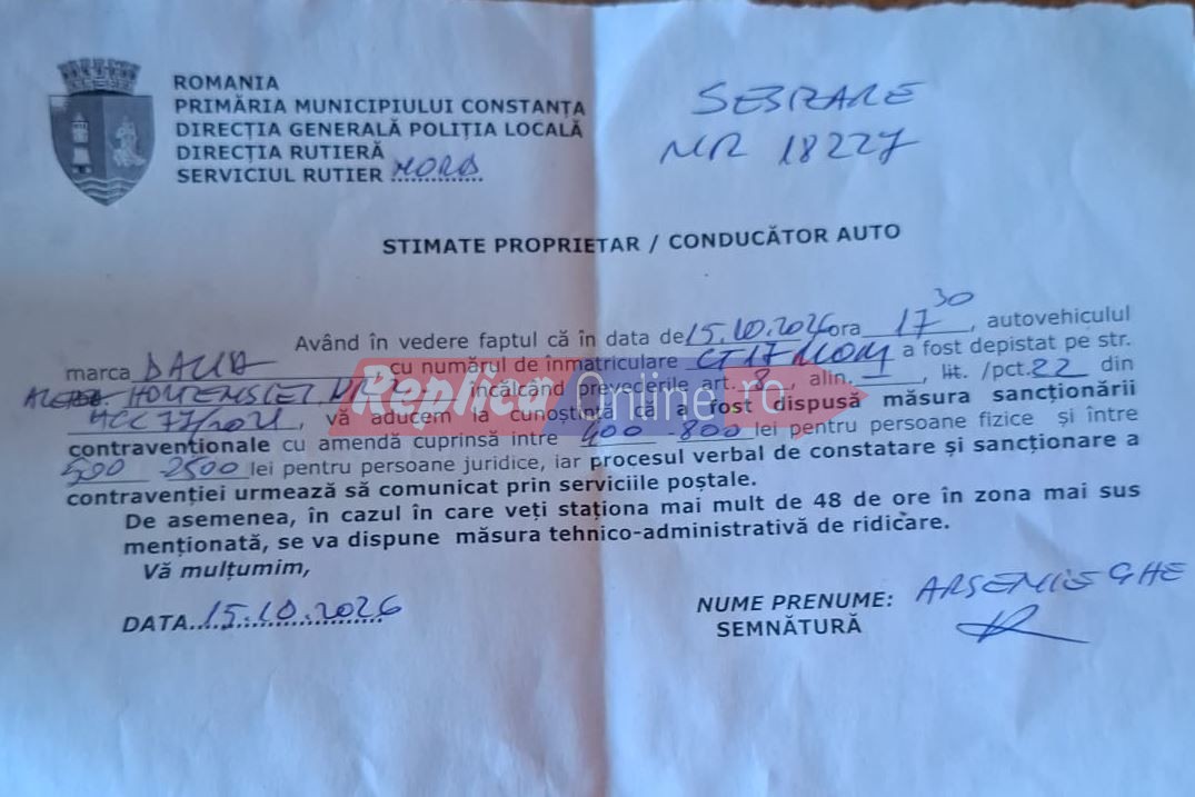 Asta da dreptate! O femeie isi plateste locul de parcare, nu-l poate folosi ca e ocupat de alta masina, iar Politia Locala a amendat-o tot pe ea! Video
