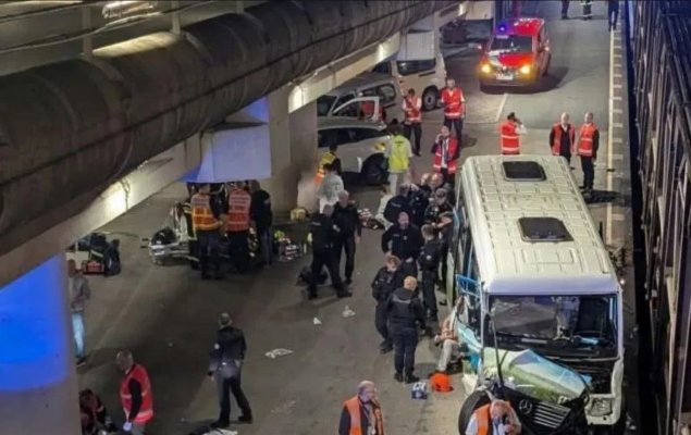 Accident foarte grav la intrarea în Tunelul de sub Canalul Mânecii: Un autobuz a lovit în plin un tren
