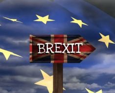 Britanicii vor înapoi în UE: Premierul de la Londra a recunoscut că ia în calcul revenirea în Uniune Britanicii vor înapoi în UE: Premierul de la Londra a recunoscut că ia în calcul revenirea în Uniune