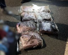 Un tânăr de 21 de ani, prins în flagrant în timp ce transporta 7 kilograme de canabis pe ruta Spania-România. Video