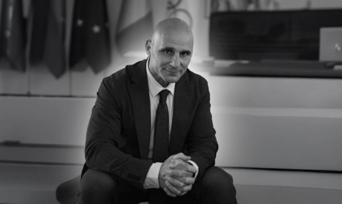 Care este, de fapt, cauza morții lui Daniel Oprea. Prezentatorul TV nu a făcut infarct
