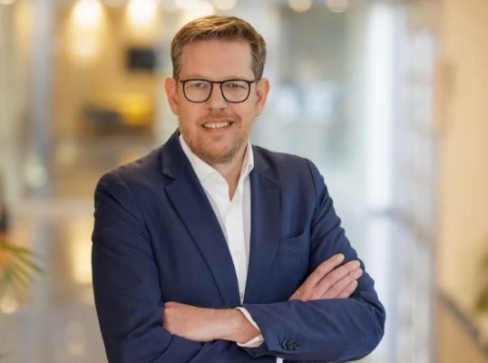 Schimbare la vârful Renault: Directorul financiar Duncan Minto părăsește compania după nici doi ani