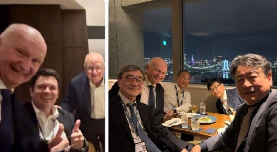 Fostul sef Nuclearelectrica, Cosmin Ghita, numit CEO-ul asociatiei care reuneste toate centralele nucleare din lume. Vezi ce salariu va avea! Fostul sef Nuclearelectrica, Cosmin Ghita, numit CEO-ul asociatiei care reuneste toate centralele nucleare din lume. Vezi ce salariu va avea!