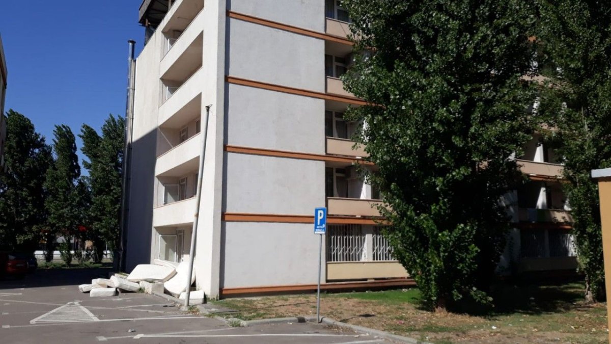 De la demolare, la receptie de lux. Valsul autorizatiilor de constructie si proiecte imobiliare modificate la nesfarsit pentru proprietarul Hotelului Select din Mamaia. Video De la demolare, la receptie de lux. Valsul autorizatiilor de constructie si proiecte imobiliare modificate la nesfarsit pentru proprietarul Hotelului Select din Mamaia. Video