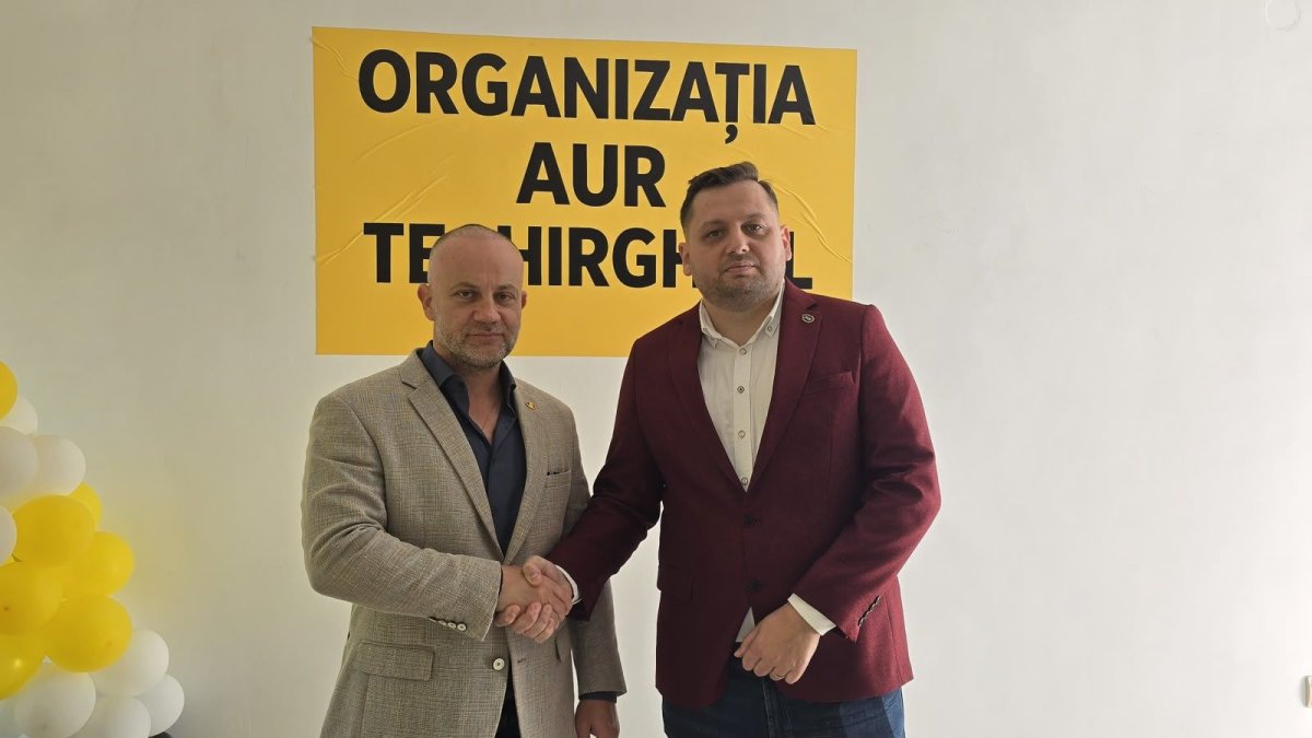 Cosmin Hristu: „imi asum personal dezvoltarea organizatiei AUR Techirghiol si reprezentarea intereselor comunitatii” Cosmin Hristu: „imi asum personal dezvoltarea organizatiei AUR Techirghiol si reprezentarea intereselor comunitatii”