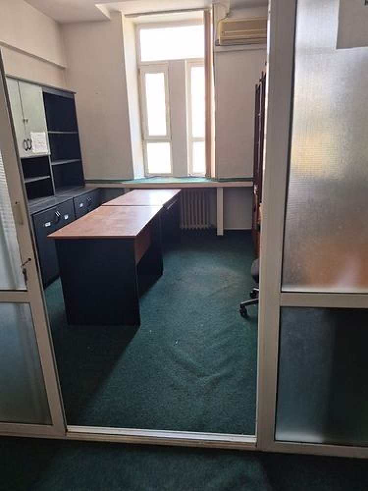 Dezastru pe sine! CFR Marfa in colaps, angajatii lasati fara salarii, iar ANAF scoate la licitatie sediul „Dramex“ din Constanta! Dezastru pe sine! CFR Marfa in colaps, angajatii lasati fara salarii, iar ANAF scoate la licitatie sediul „Dramex“ din Constanta!