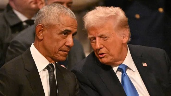 Barack Obama și Donald Trump, confruntare de la distanță în campania electorală. Fostul președinte îl acuză pe Trump de corupție