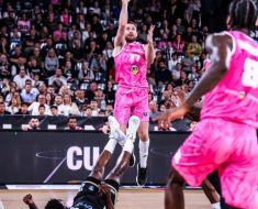 Campioana U BT Cluj pierde meciul de gală cu Dubai Basketball, deţinătoarea trofeului în Liga Adriatică Campioana U BT Cluj pierde meciul de gală cu Dubai Basketball, deţinătoarea trofeului în Liga Adriatică
