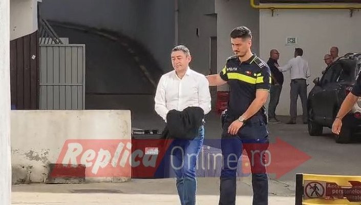 Cum ține Daniel Learciu postul de director al OJFIR Constanța blocat din spatele gratiilor 