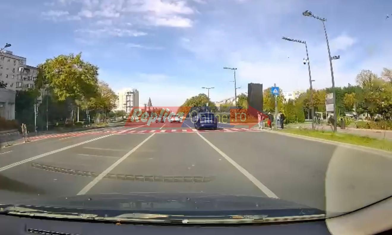 Un sofer s-a crezut in misiune. A taiat linia dubla continua, a fentat si semaforul de la Dacia pentru a salva... timpul pierdut in trafic. Video Un sofer s-a crezut in misiune. A taiat linia dubla continua, a fentat si semaforul de la Dacia pentru a salva... timpul pierdut in trafic. Video