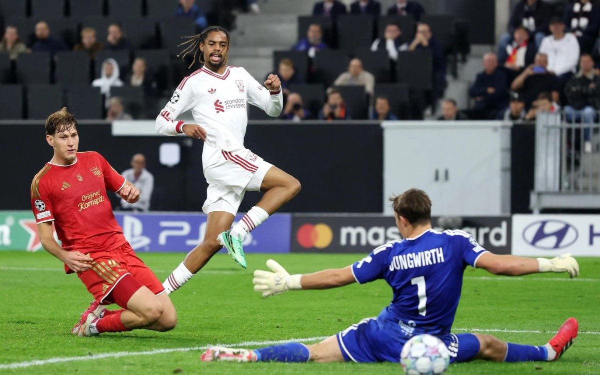 Liga Campionilor: Liverpool, 6-3 in deplasare cu LASK Linz. Hattrick Barcola Liga Campionilor: Liverpool, 6-3 in deplasare cu LASK Linz. Hattrick Barcola
