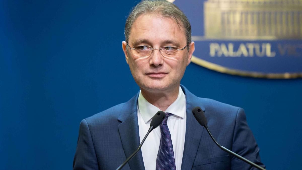Luca Niculescu continua negocierile decisive si cauta voturile necesare pentru formarea noului Guvern Luca Niculescu continua negocierile decisive si cauta voturile necesare pentru formarea noului Guvern