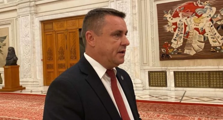 Încă un social-democrat se alătură demersului AUR de a-l suspenda pe președintele Nicușor Dan!