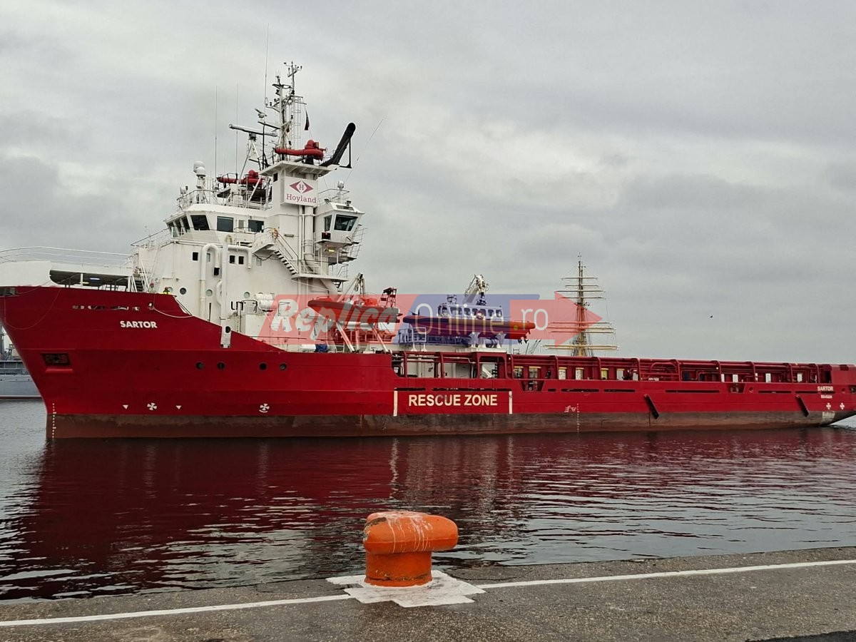 Misiune indeplinita in Marea Neagra. Toti cei 9 marinari de pe nava atacata au fost adusi teferi in Portul Constanta. Video Misiune indeplinita in Marea Neagra. Toti cei 9 marinari de pe nava atacata au fost adusi teferi in Portul Constanta. Video