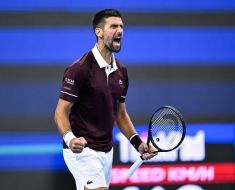 Djokovic, revenire spectaculoasă la Beijing » A ajuns la 31 de victorii consecutive și e în sferturi de finală