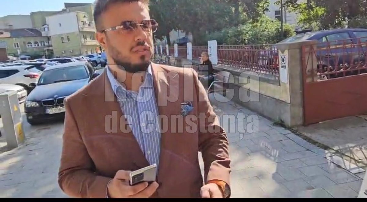 Claudia Patrascanu l-a ingenuncheat pe Gabi Badalau, la Judecatoria Constanta. Vezi cat are de plata afaceristul! Claudia Patrascanu l-a ingenuncheat pe Gabi Badalau, la Judecatoria Constanta. Vezi cat are de plata afaceristul!