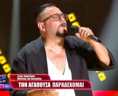 Nikos Papadopoulos, elenul care s-a îndrăgostit de Constanța, a uimit juriul de la Vocea Greciei. Video 