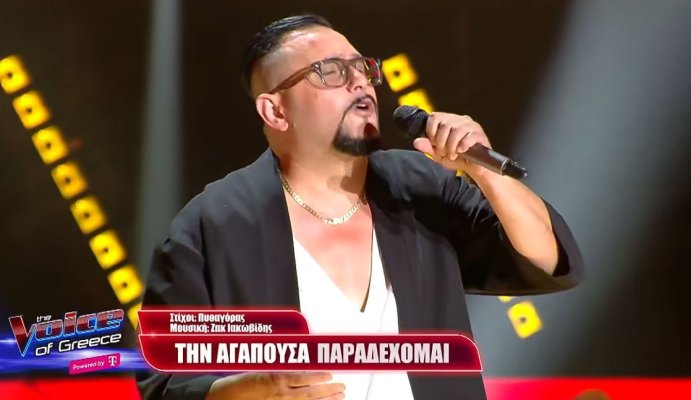 Nikos Papadopoulos, elenul care s-a îndrăgostit de Constanța, a uimit juriul de la Vocea Greciei. Video 