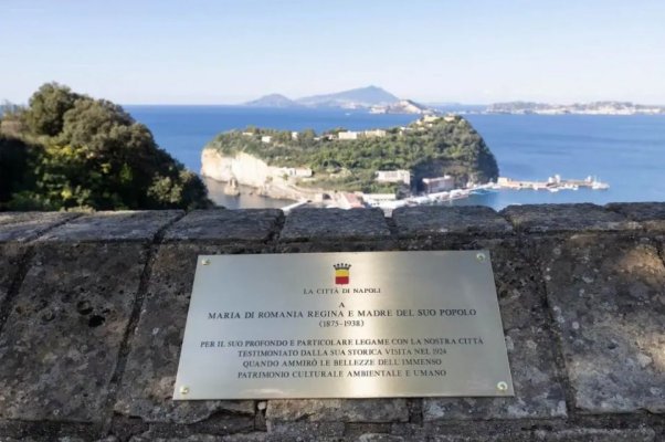 Moștenirea Reginei Maria, omagiată în sudul Italiei prin inaugurarea unei plăci comemorative în Napoli