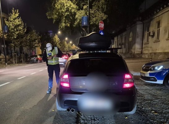 Mai mulți șoferi din Constanța au fost lăsați fără certificate de înmatriculare sau plăcuțe cu numere. Video