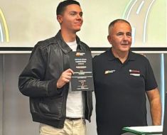 David Popovici a devenit Ambasador al Conducerii Defensive în România David Popovici a devenit Ambasador al Conducerii Defensive în România