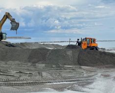 Șantier de toamnă pe litoral: Când se vor finaliza lucrările la cele trei celule de plajă din Mangalia și Saturn. Video Șantier de toamnă pe litoral: Când se vor finaliza lucrările la cele trei celule de plajă din Mangalia și Saturn. Video