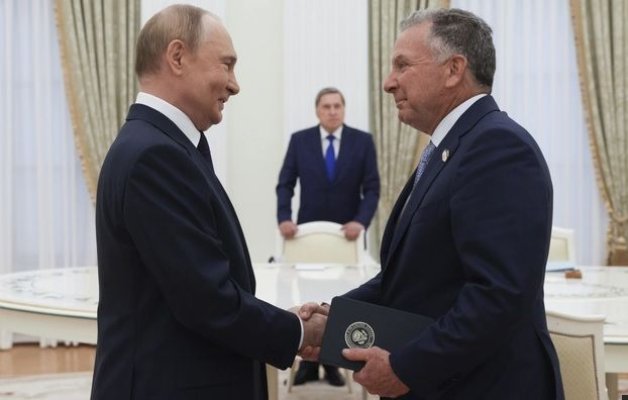Europa caută un emisar direct la Moscova. Cine ar putea fi desemnat să negocieze pacea cu Vladimir Putin