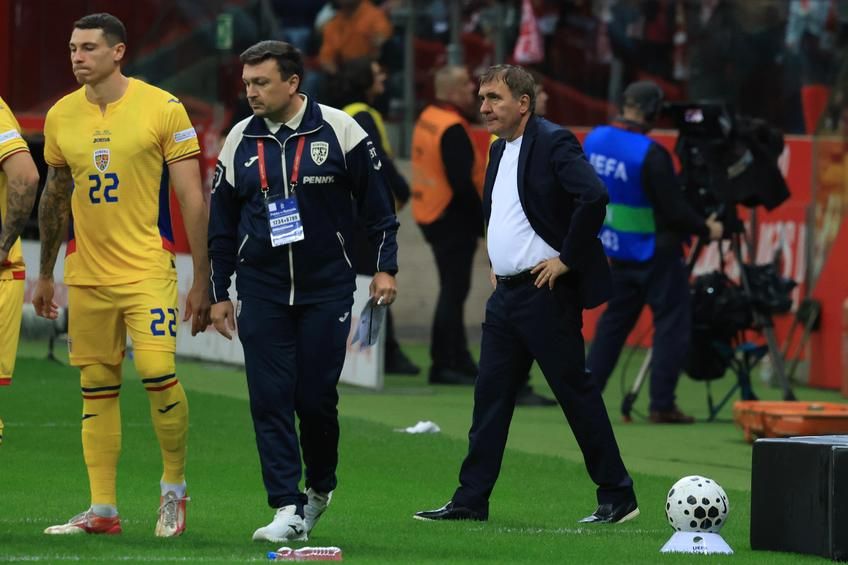 Dezastru total! „Set“, umilinta istorica si hat-trick Lewandowski. Romania lui Hagi, in genunchi la Varsovia Dezastru total! „Set“, umilinta istorica si hat-trick Lewandowski. Romania lui Hagi, in genunchi la Varsovia