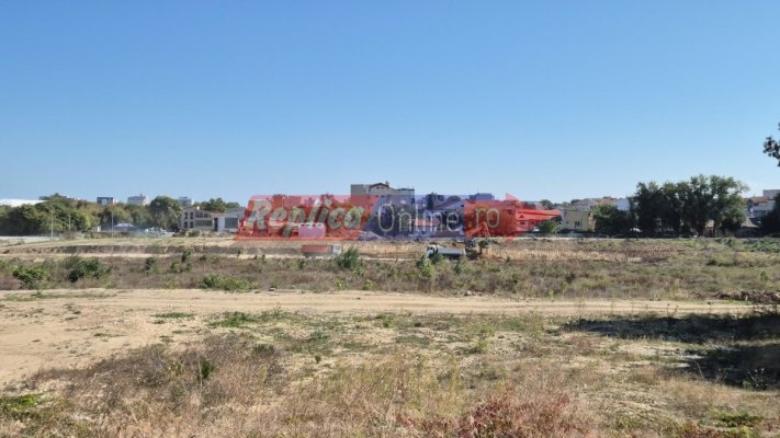 Muncitorii și utilajele și-au făcut apariția pe șantierul viitorului stadion Gheorghe Hagi. Video