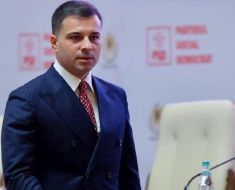 Gafă a noului ministru al Transporturilor! A confundat tunelul Momaia cu numele actorului Jason Momoa