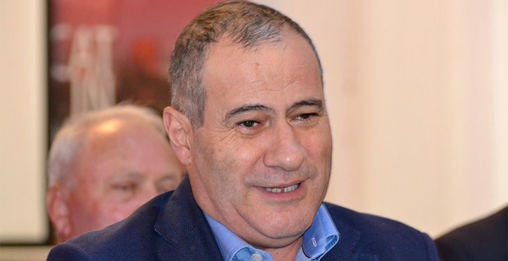 Negocieri pe muchie de cutit pentru noul Executiv. Cine sunt ministrii din Guvernul Luca Niculescu si ce ministere vrea PSD Negocieri pe muchie de cutit pentru noul Executiv. Cine sunt ministrii din Guvernul Luca Niculescu si ce ministere vrea PSD