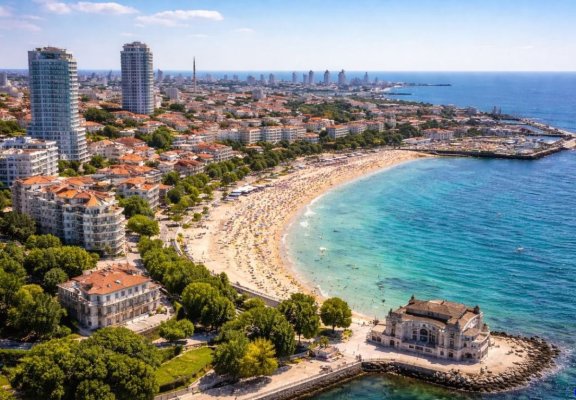 „Irealitatea imobiliară“: Când ai statutul de refugiat, ai și pretenții exclusiviste de cazare în Mamaia și Faleză Nord 