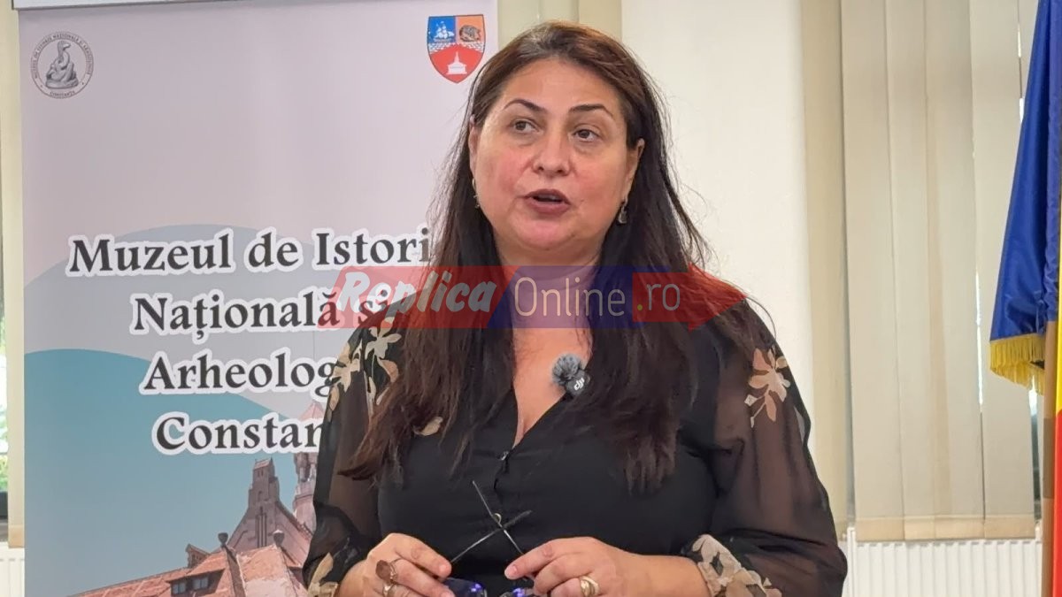 Eveniment cultural de marca la Piata Ovidiu: A fost lansat volumul ilustrat „Istoria navelor Marinei Militare Romane”. Video Eveniment cultural de marca la Piata Ovidiu: A fost lansat volumul ilustrat „Istoria navelor Marinei Militare Romane”. Video