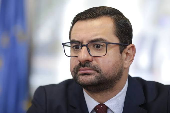 Cum tine Daniel Learciu postul de director al OJFIR Constanta blocat din spatele gratiilor Cum tine Daniel Learciu postul de director al OJFIR Constanta blocat din spatele gratiilor