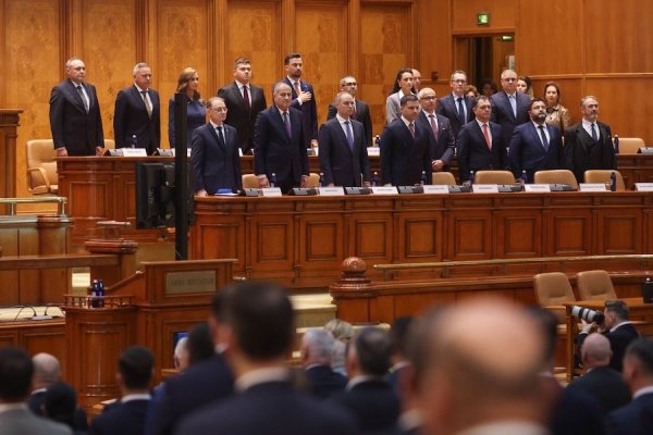 Surse: Tensiuni în noul Executiv! PSD vrea TVA 19% și indexarea pensiilor de la 1 ianuarie 2027. Alexandru Nazare „strâmbă din nas“