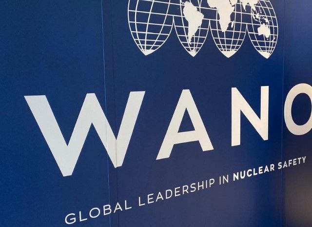 Fostul sef Nuclearelectrica, Cosmin Ghita, numit CEO-ul asociatiei care reuneste toate centralele nucleare din lume. Vezi ce salariu va avea! Fostul sef Nuclearelectrica, Cosmin Ghita, numit CEO-ul asociatiei care reuneste toate centralele nucleare din lume. Vezi ce salariu va avea!