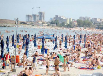 Atenţie, turişti! Litoralul românesc, RAIUL HOŢILOR în timpul sezonului estival!