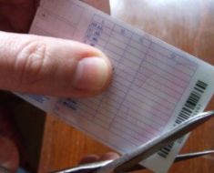 Cu permisul suspendat pentru alcool la volan, s-a prezentat băut la examenul pentru redobândirea permisului Cu permisul suspendat pentru alcool la volan, s-a prezentat băut la examenul pentru redobândirea permisului