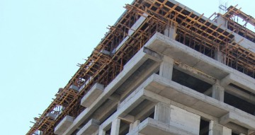 AMENZI USTURĂTOARE pentru cei care nu respectă autorizațiile de construire